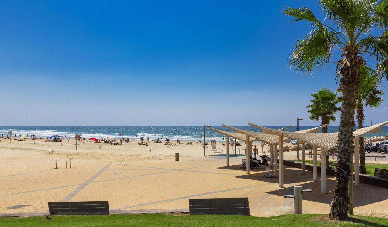 Marina View One Bedroom Dream Suite Herzliya Exterior photo